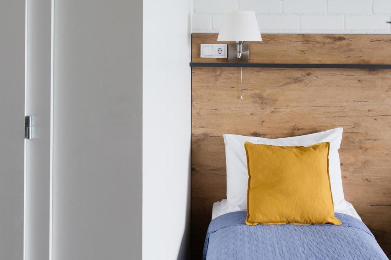 Self Check-In Hotel Railway Apartments VNO Buitenkant foto